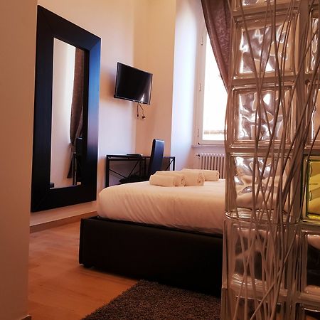 Cairoli Rooms Řím Exteriér fotografie
